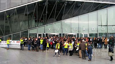 17-01-12 ProtestaFolgaXustizaOurense03.jpeg